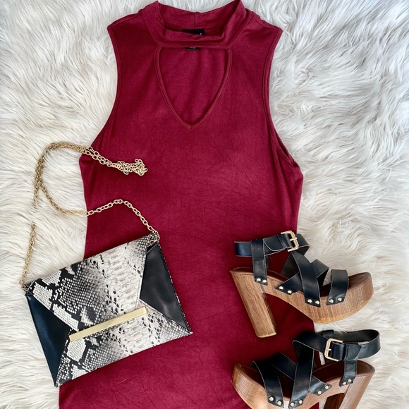 T-Shirt Dress - Picture 3 of 3